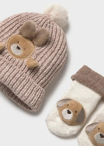 MAYORAL-cappello e calzini beige-invernale