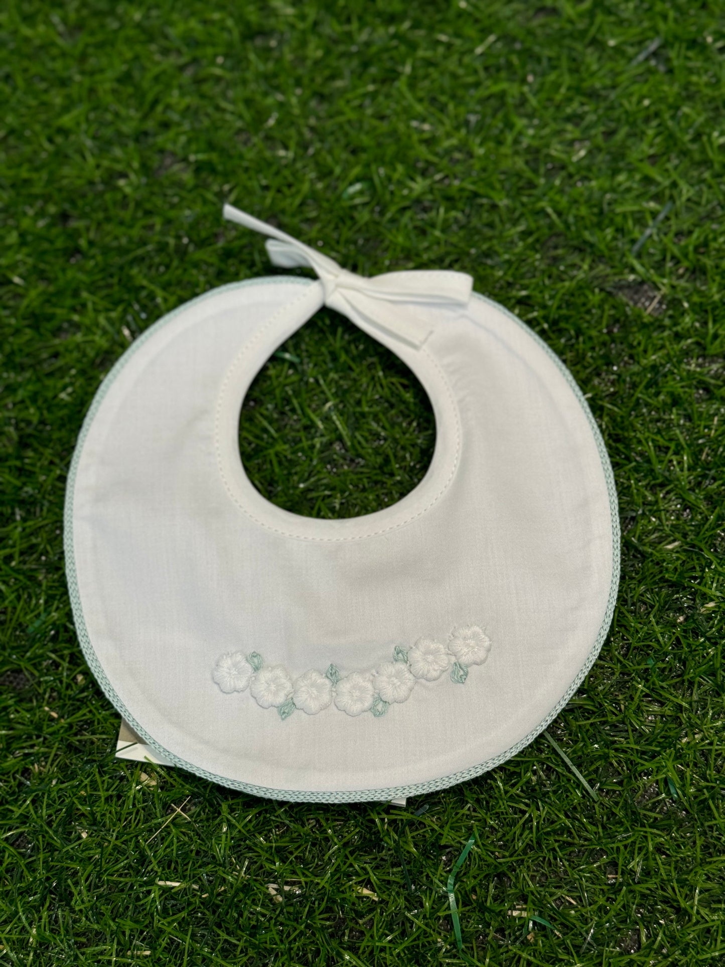 MARLU’ - bavetta bianco/verde salvia corredino p/e