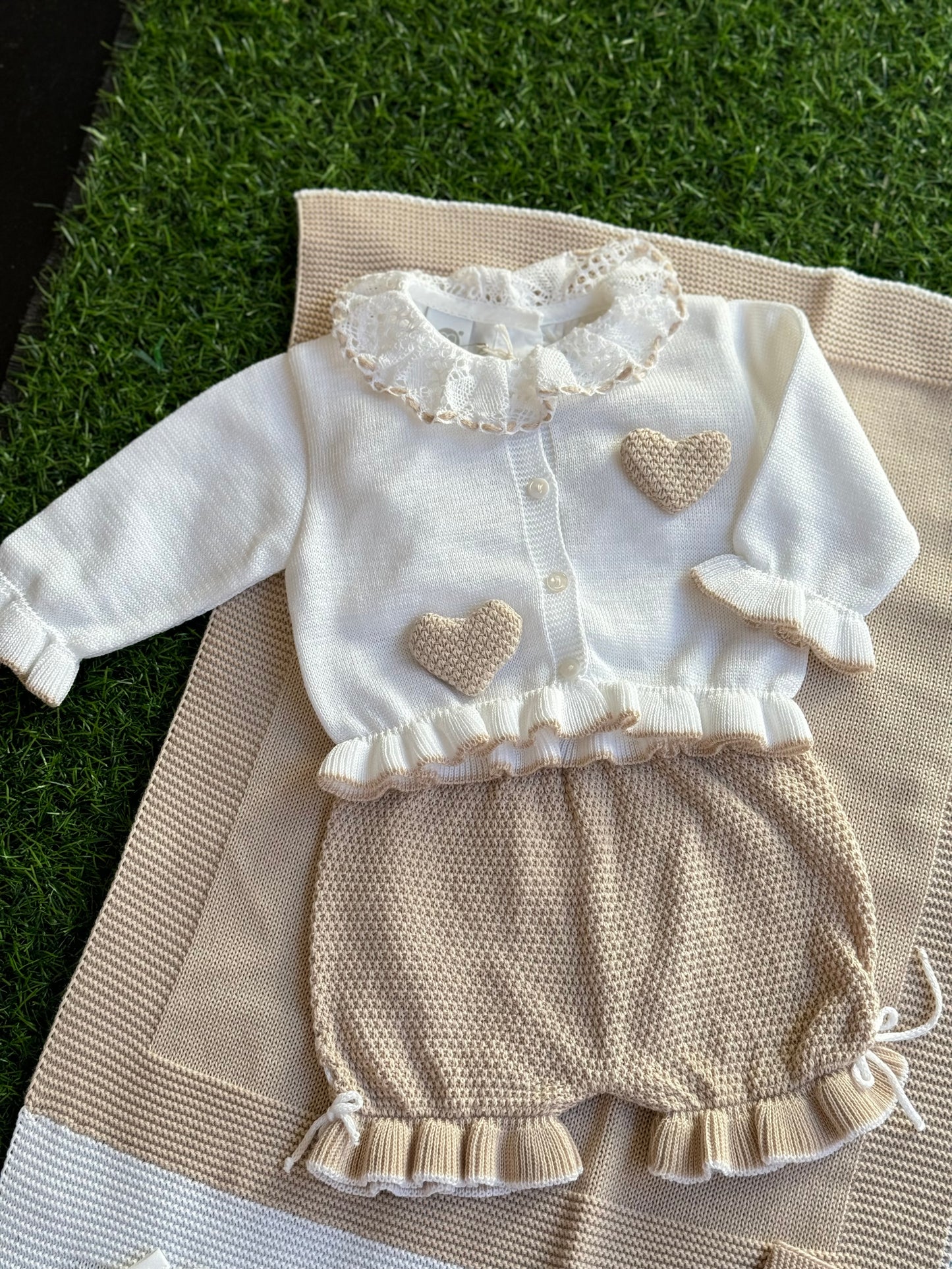 MARLU’ - completo 3pz in filo di cotone bianco/sabbia corredino p/e