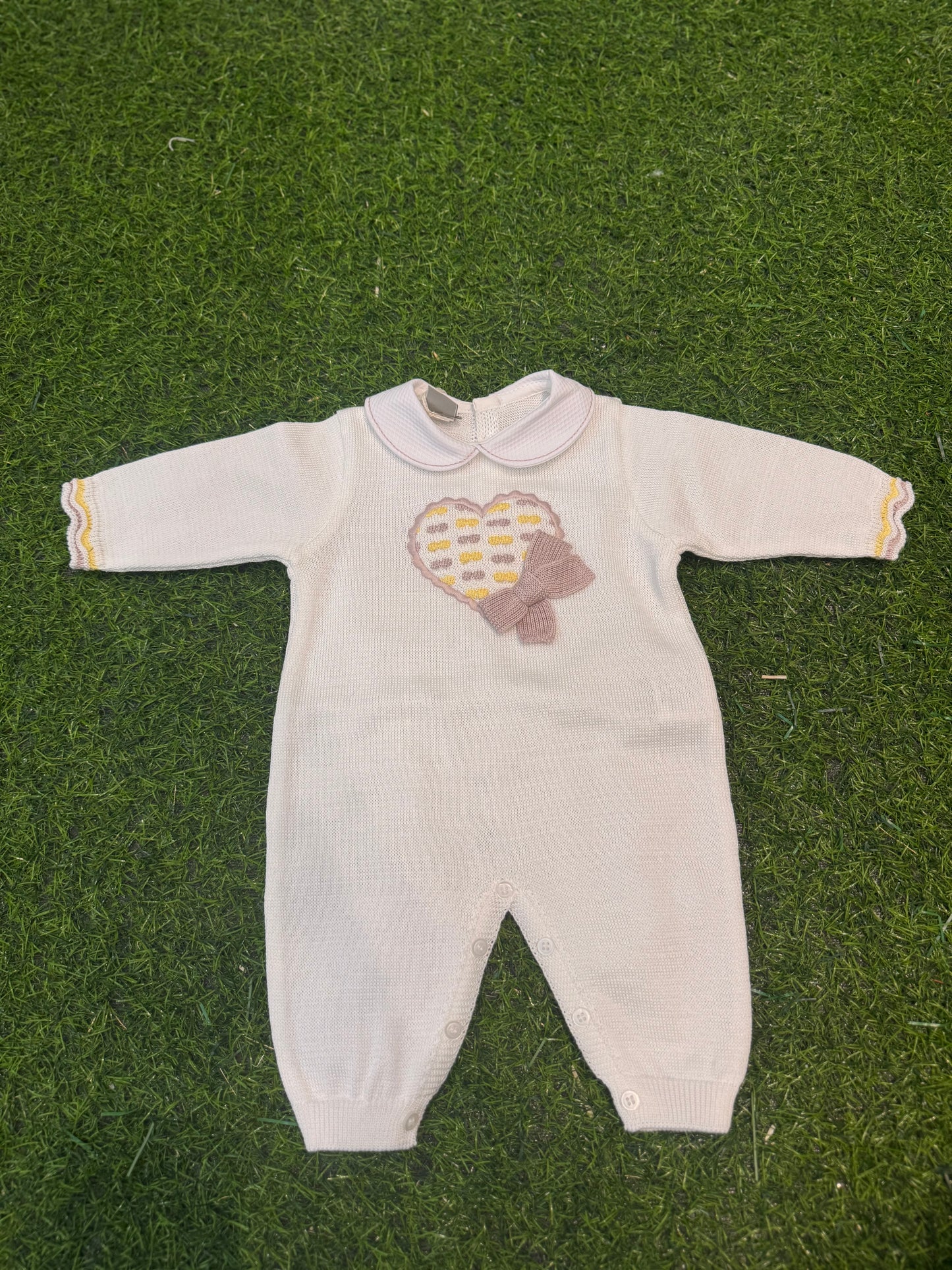 MARLU’ - tutina in filo di cotone bianco/marsala/giallo corredino p/e