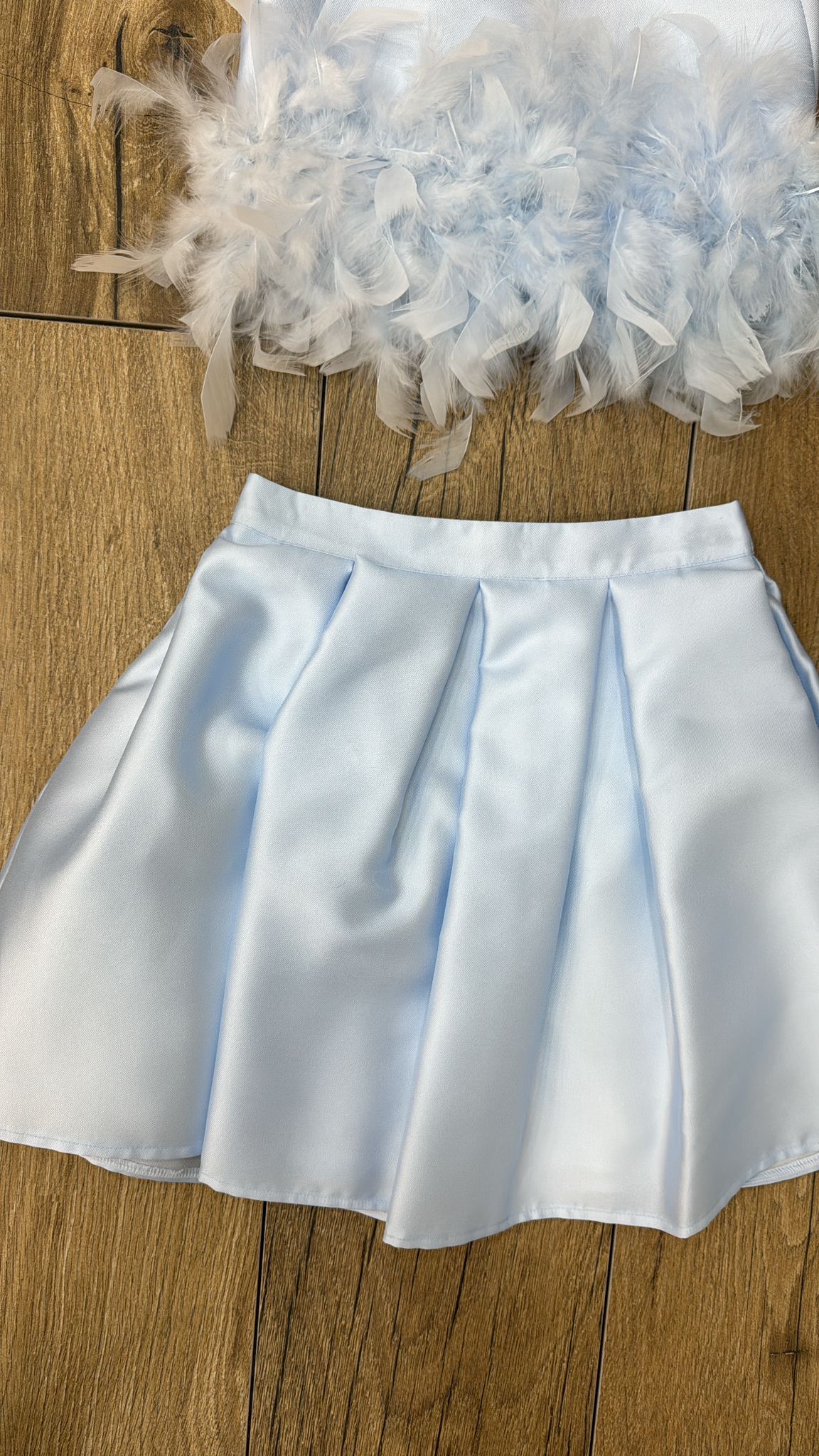 ISABEL & MARTINEZ - completo 2 pz piume cerimonia est 25 j - GIRL