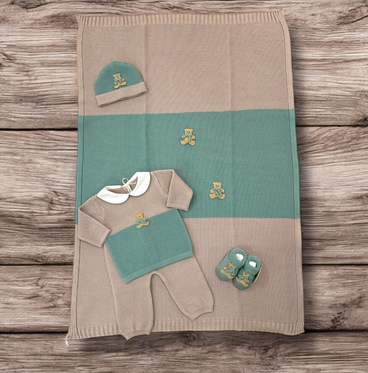 BABY LORD - completo 2pz + cuffietta + scarpine orsetto salvia corredino est 25 - BOY