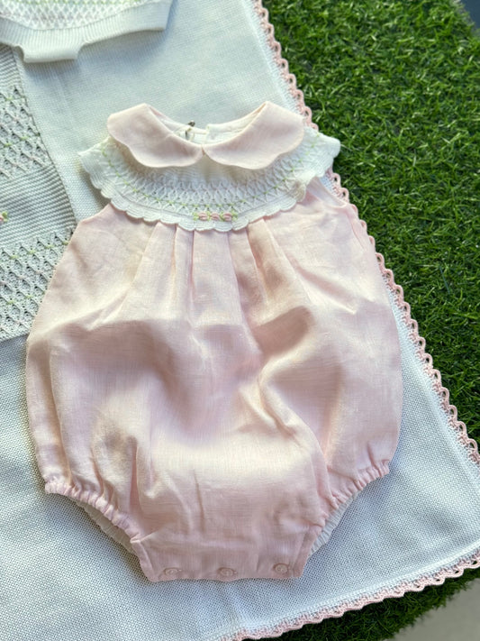 MARLU’ - pagliaccetto in lino bianco/rosa pesco/lime corredino p/e