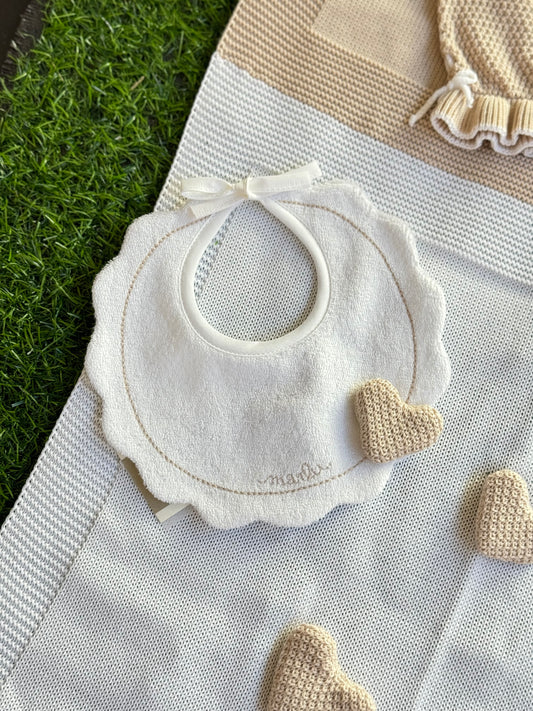 MARLU’ - bavetta bianco/sabbia corredino p/e