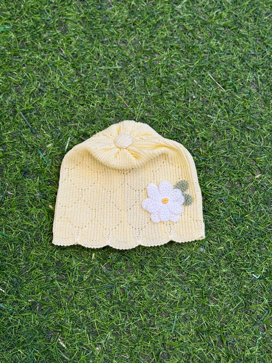 MARLU’ - cappellino in filo di cotone bianco/giallo corredino p/e