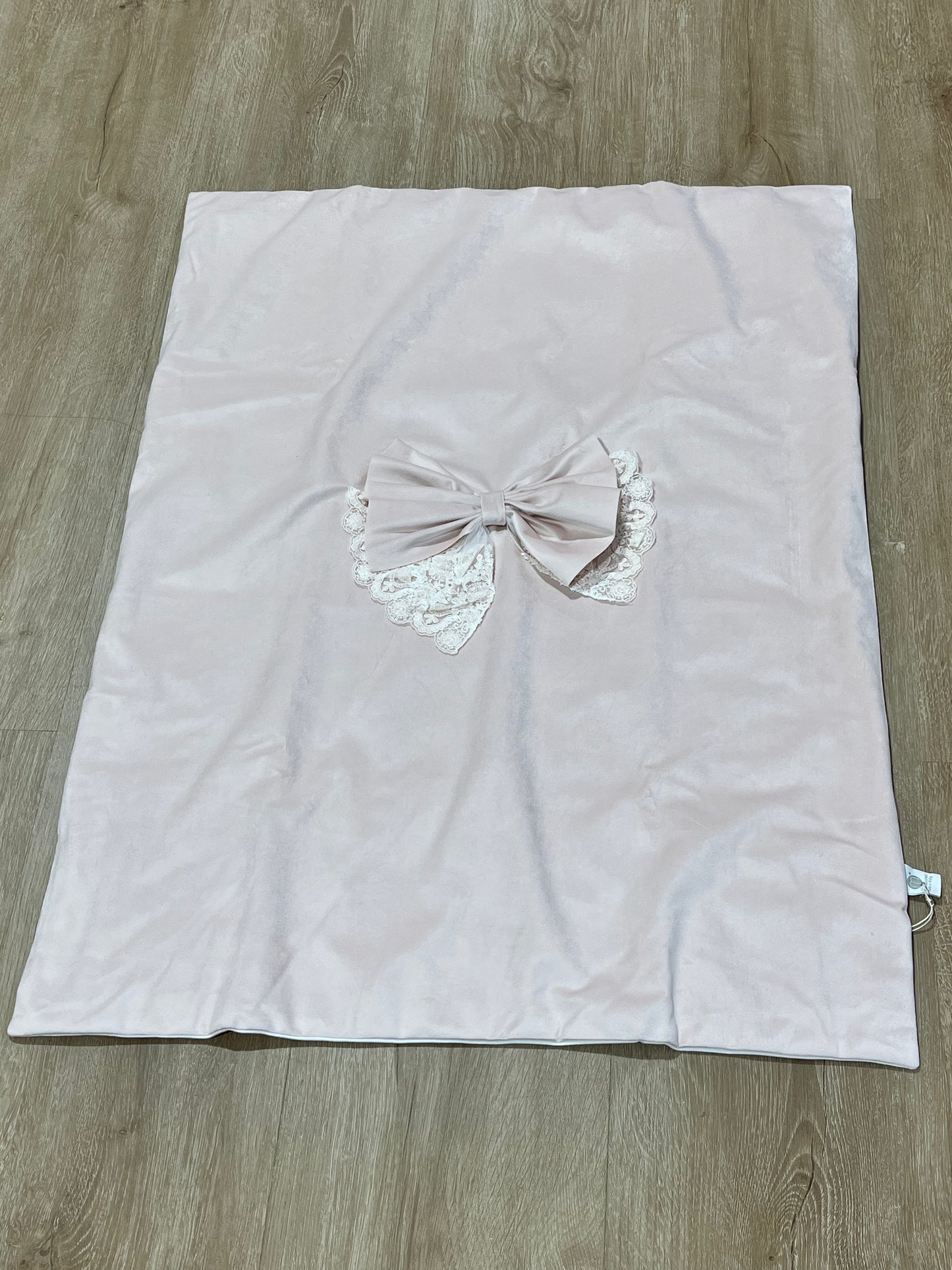 MARLU' - copertina in velluto e pizzo rosa baby (set n.14) - invernale