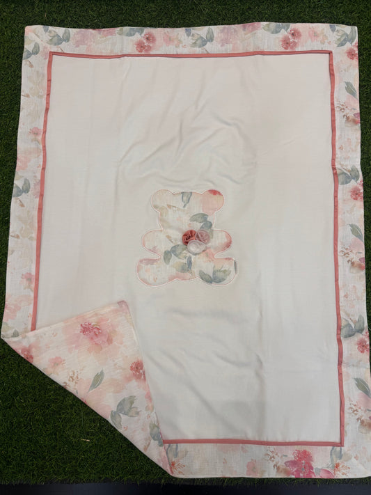 MARLU’ - coperta in tessuto vaniglia/rosa pesco corredino p/e