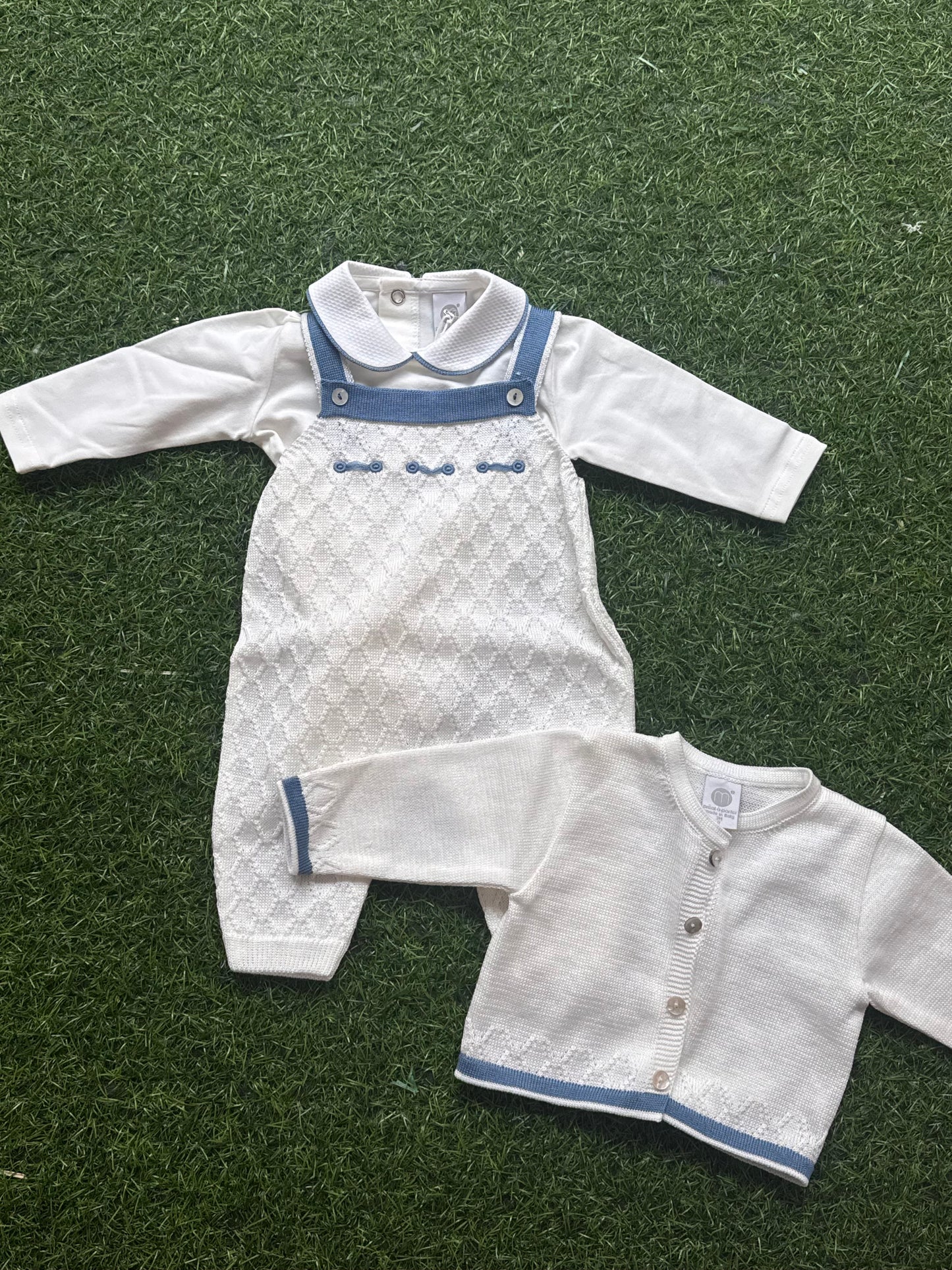 MARLU’ - set 3pz salopette in filo di cotone vaniglia/oceano corredino p/e